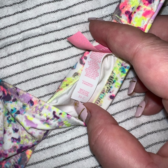 Victoria Secret Swimsuit - Picture 4 of 6